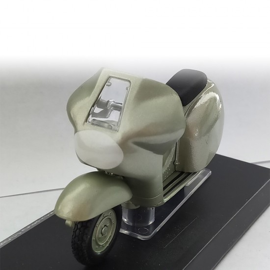 Machetă moto Magazine Models [1:18] - Vespa 1950 125 Circuito - Green